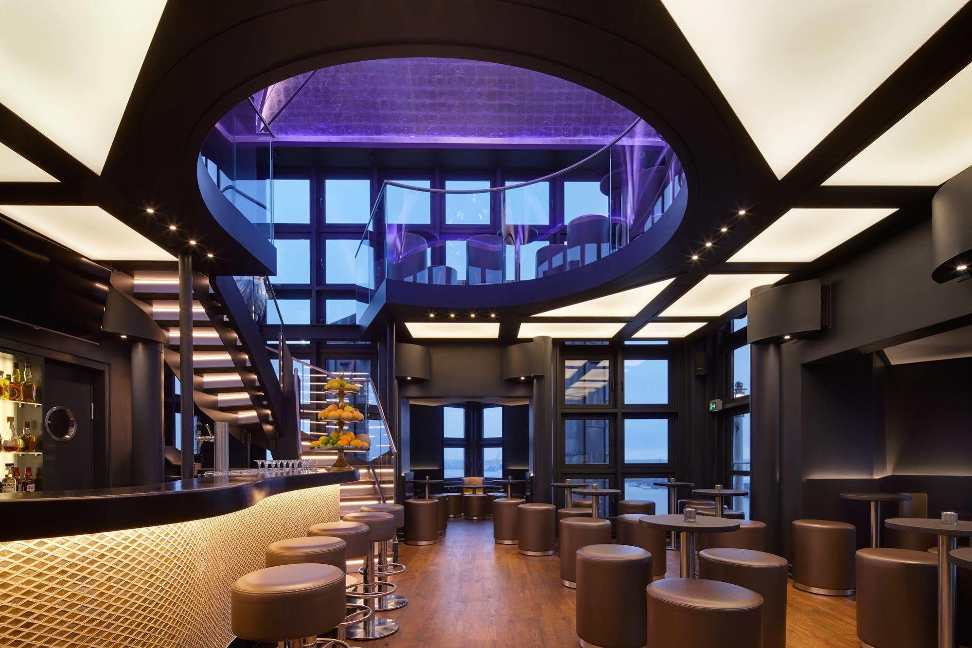 Hotel Hafen Хамбург Екстериор снимка