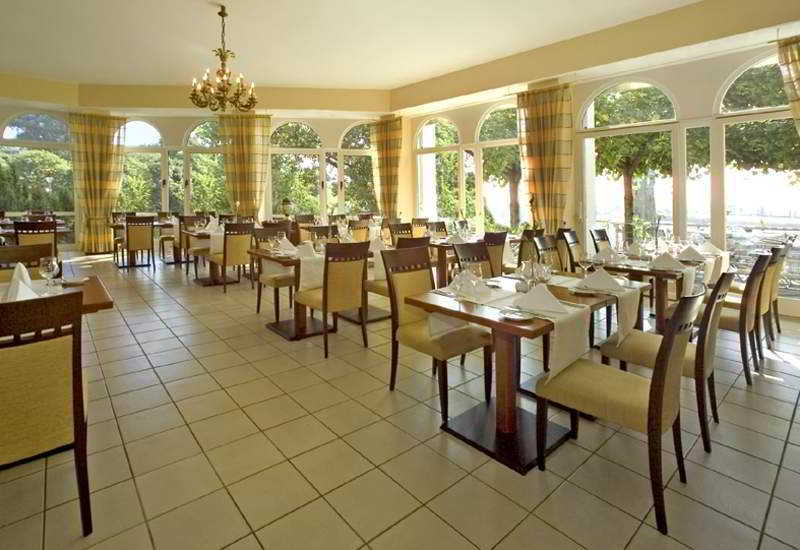 Hotel Hafen Хамбург Екстериор снимка