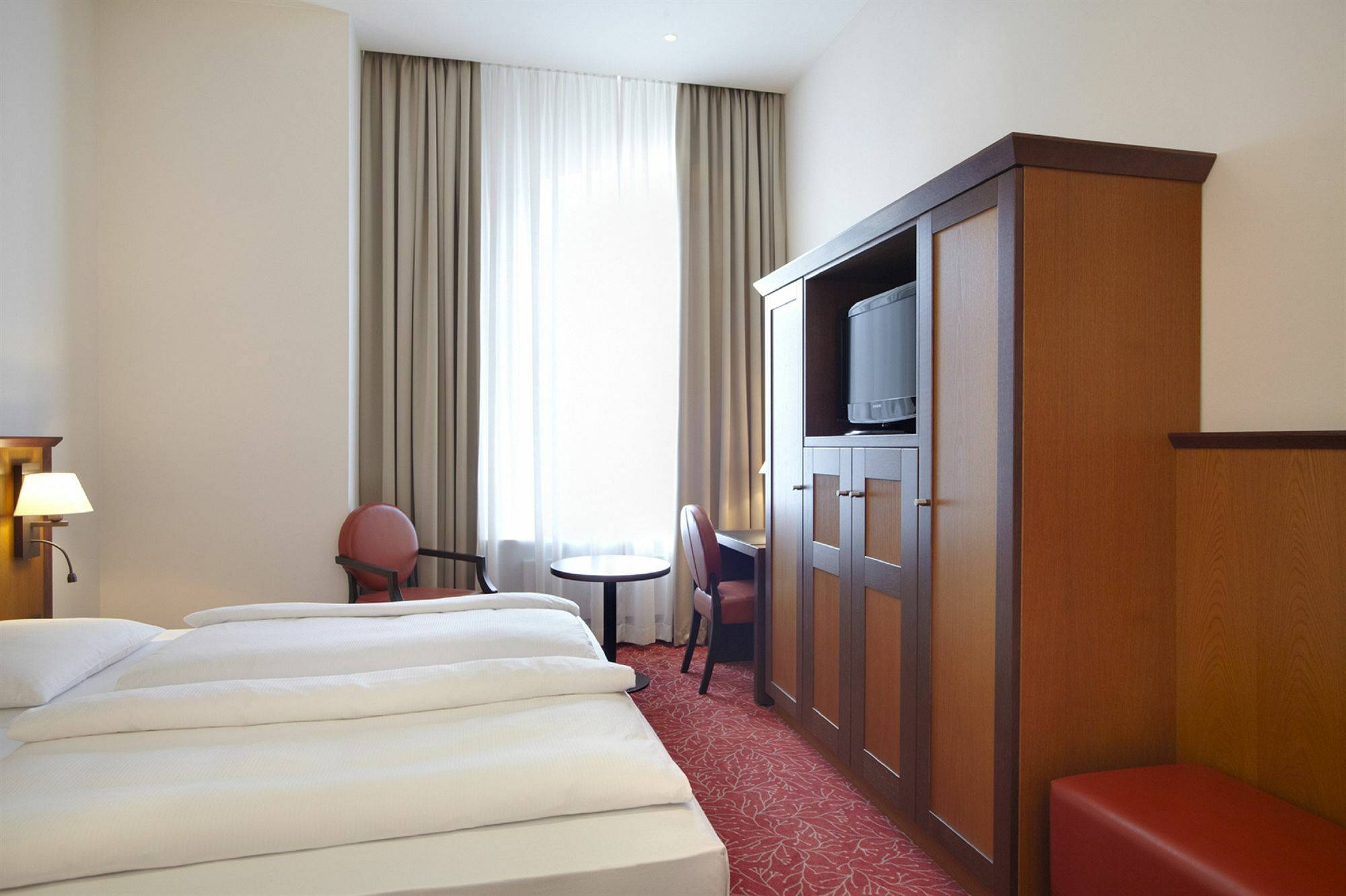 Hotel Hafen Хамбург Екстериор снимка