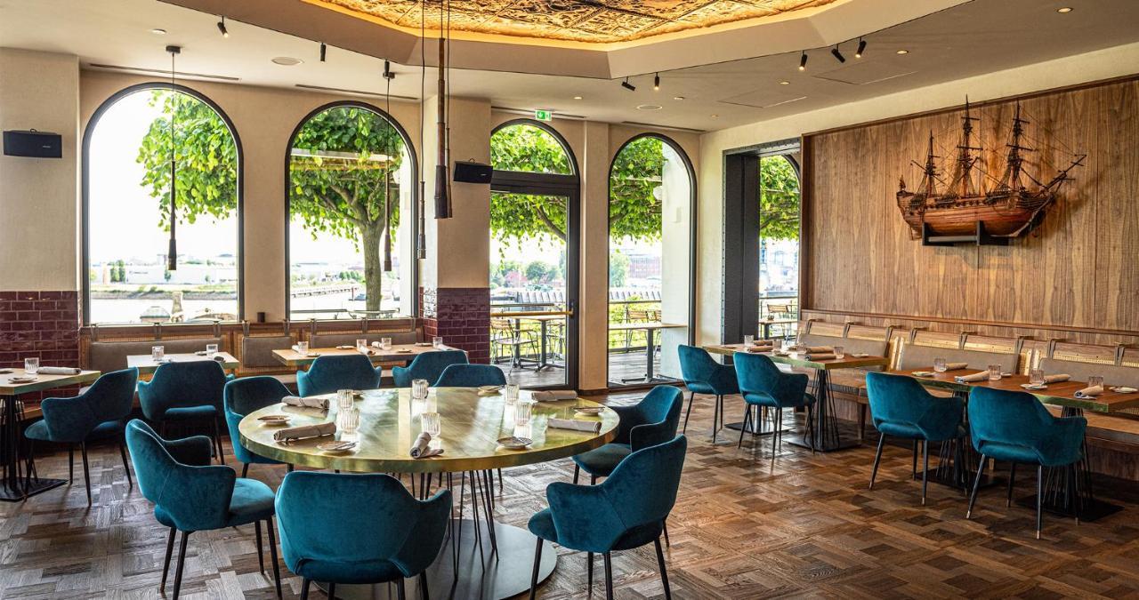 Hotel Hafen Хамбург Екстериор снимка